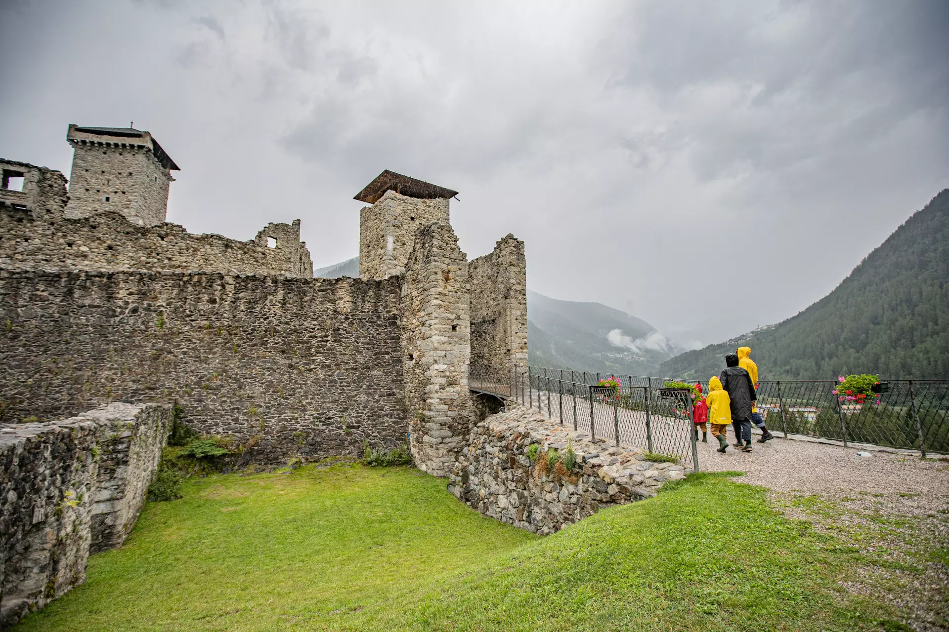 Castello San Michele a Ossana Val di Sole Trentino